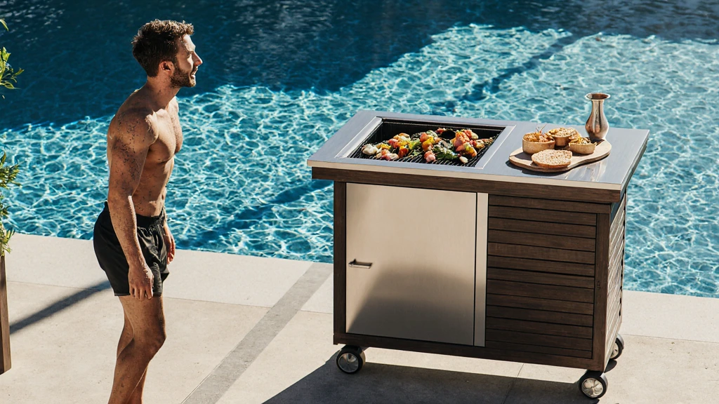 Outdoor Kitchen Rolling Island